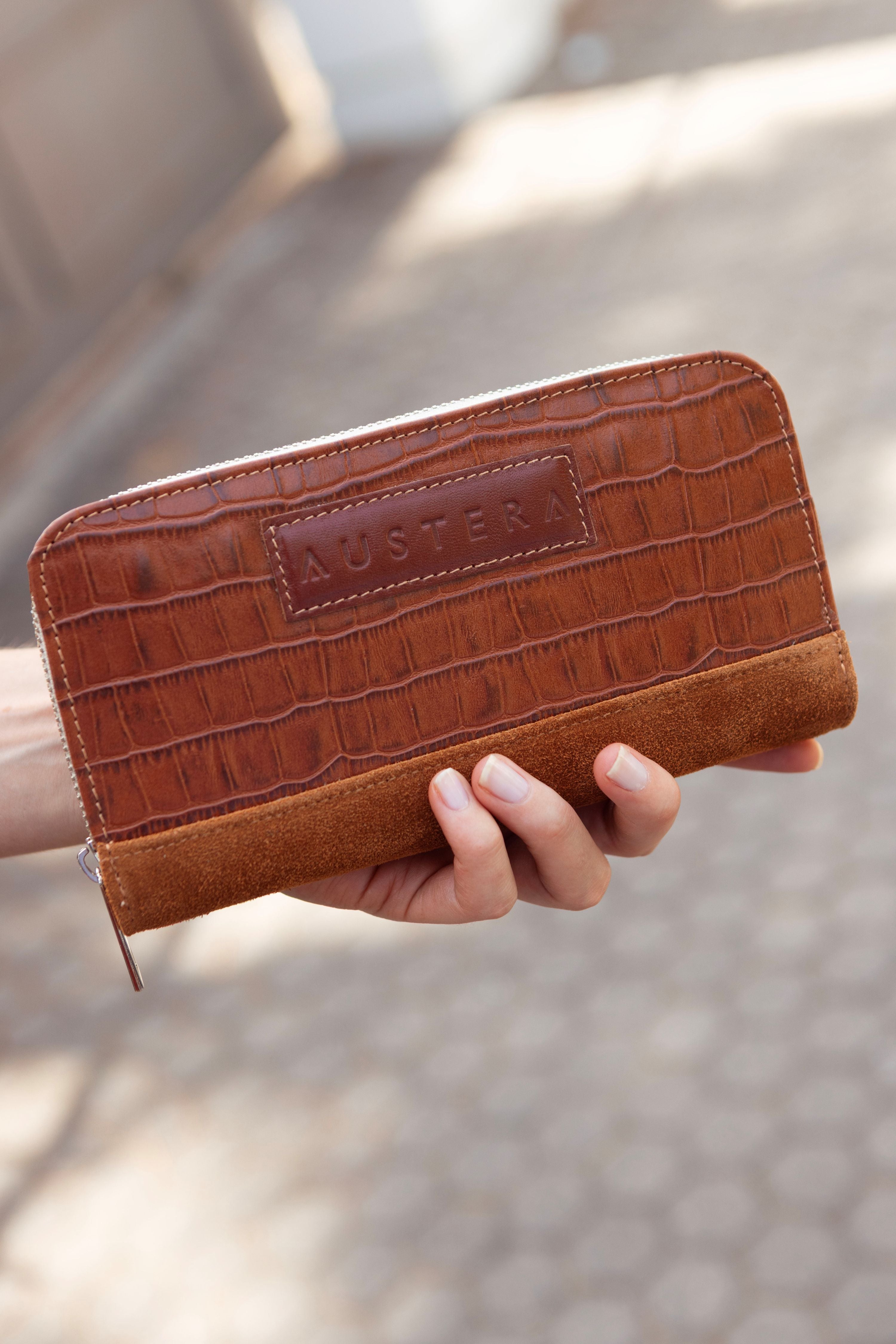 Billetera Mediana con Cierre - Marrón Croco