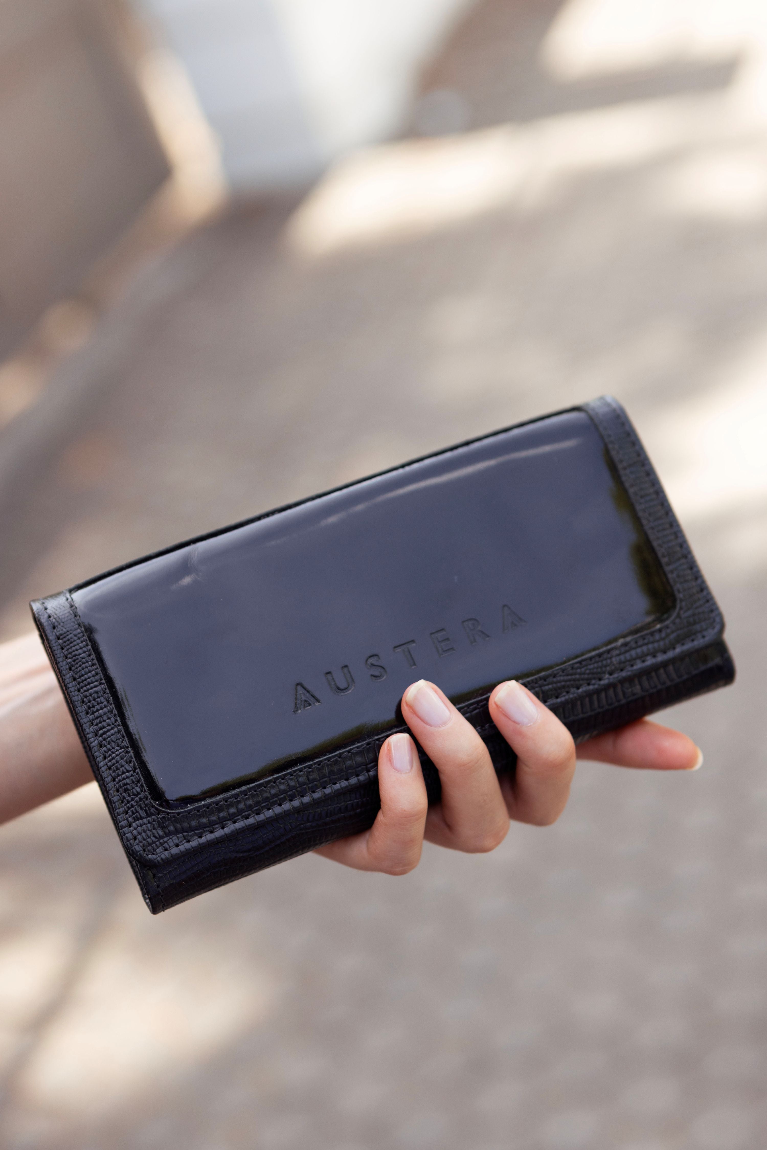 Billetera Mediana con broche - Negro