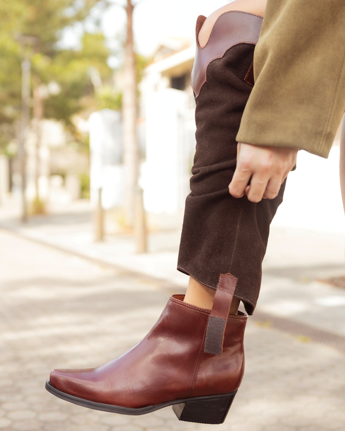 Bota 2 en 1 - Nautilus / Chocolate