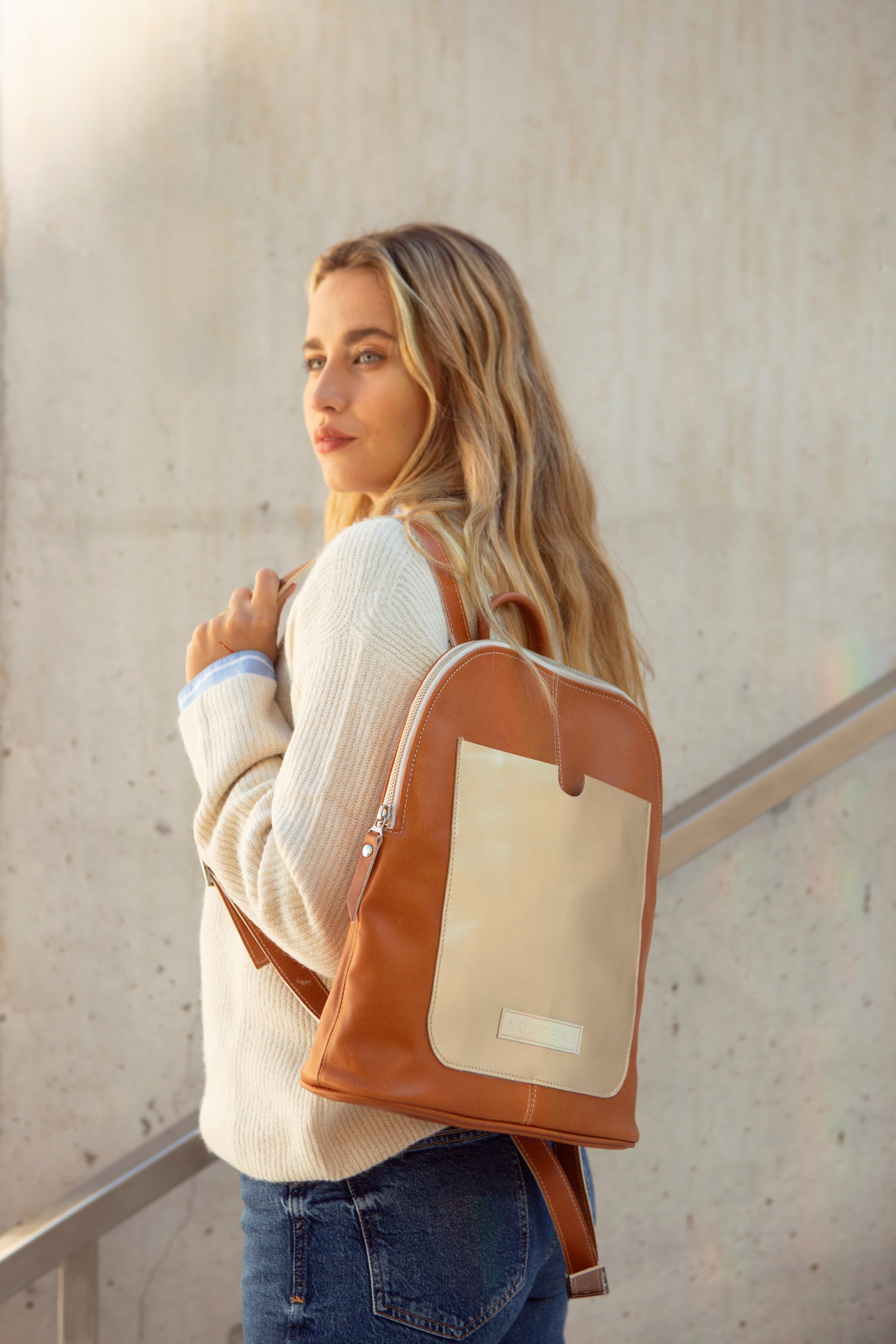 Mochila Francia - Tostado / Oro